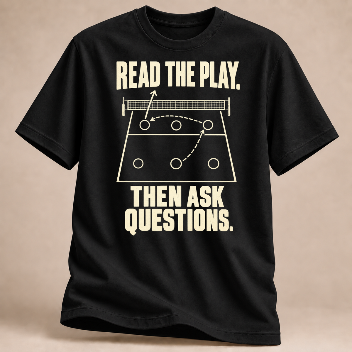 RÜCKRAUM – Read The Play T-Shirt – Schwarz