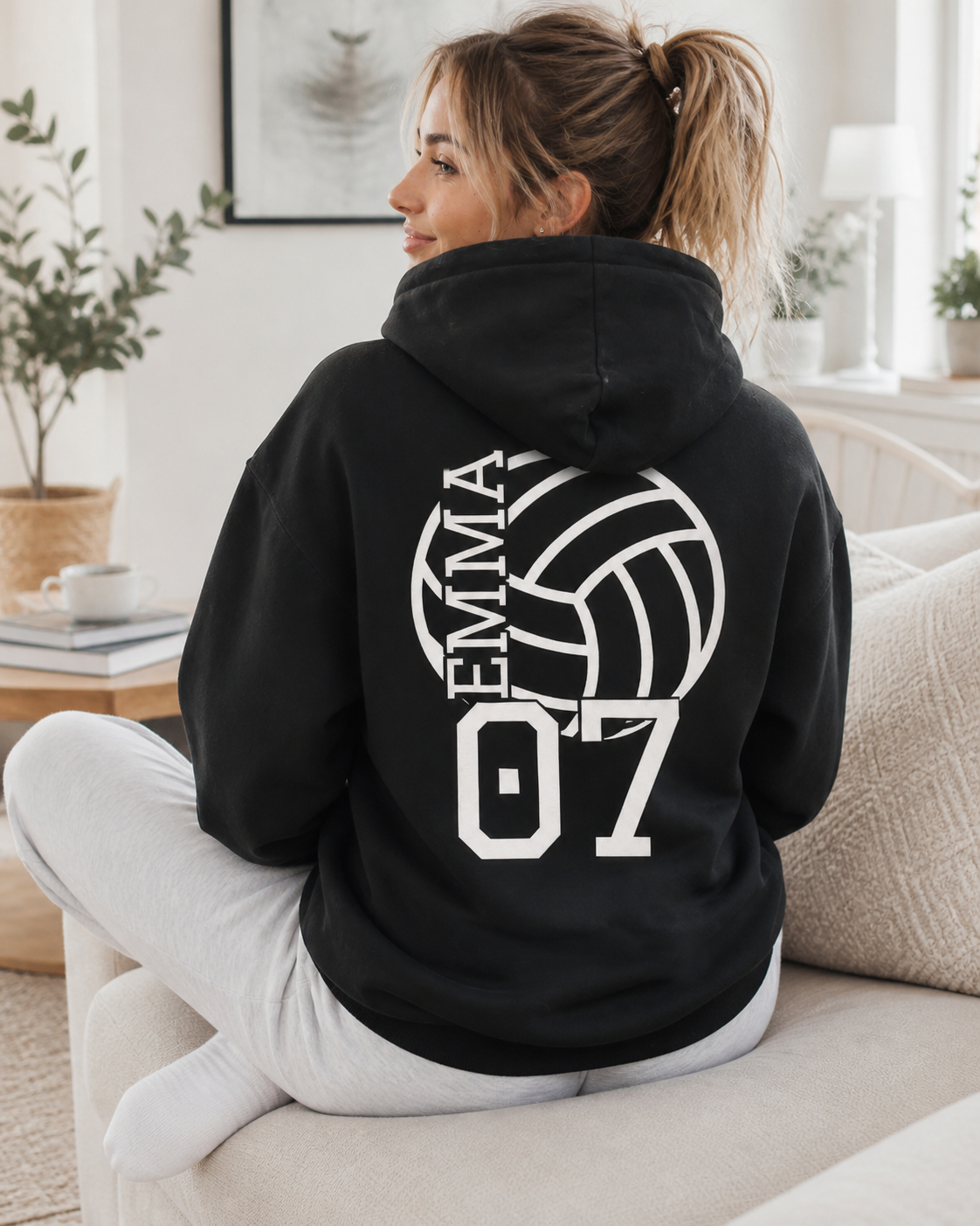 Personalisierter Volleyball-Hoodie mit Wunschname & Wunschnummer