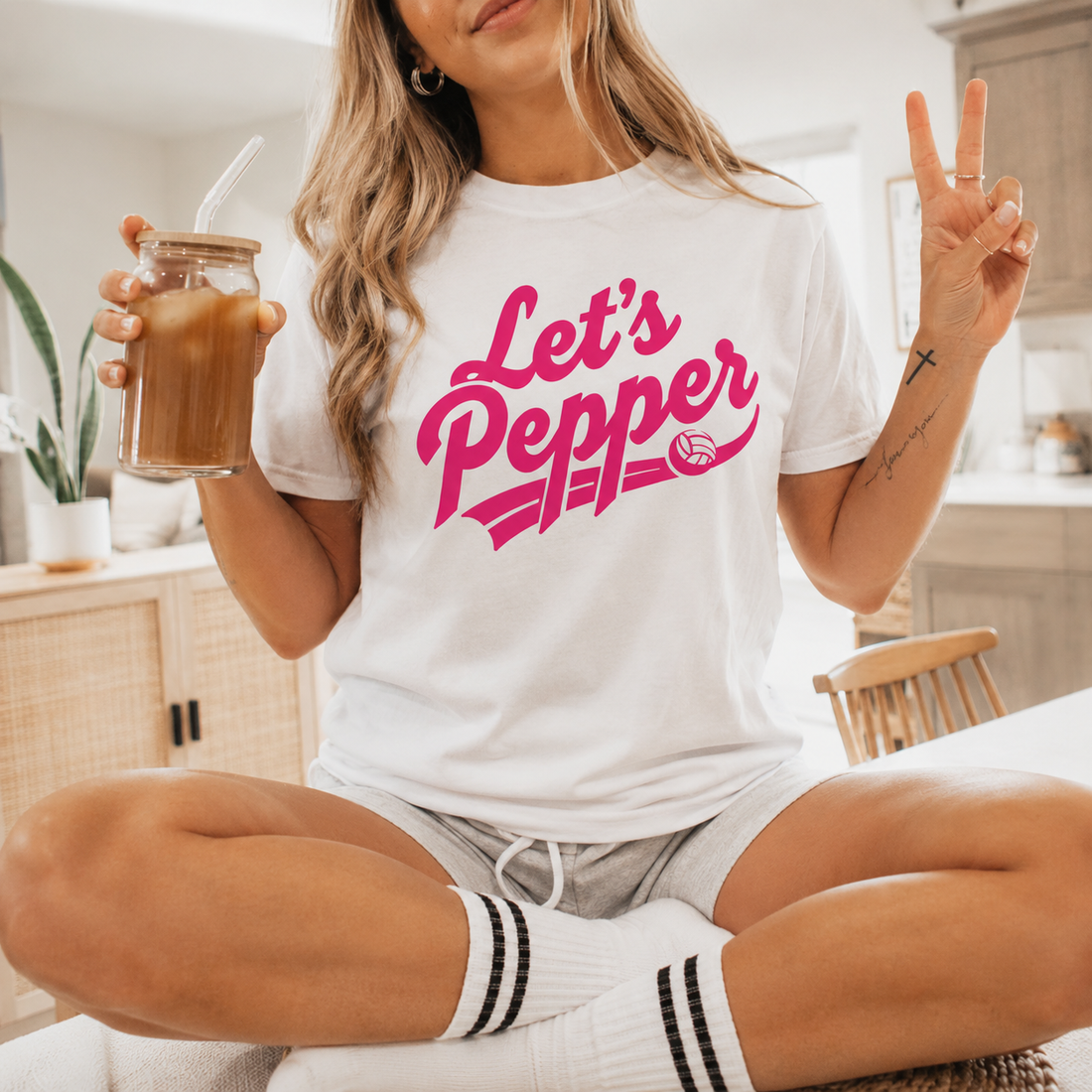 Let’s Pepper Volleyball Shirt – Produktfoto