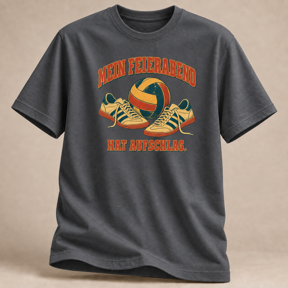 Mein Feierabend hat Aufschlag. T-Shirt