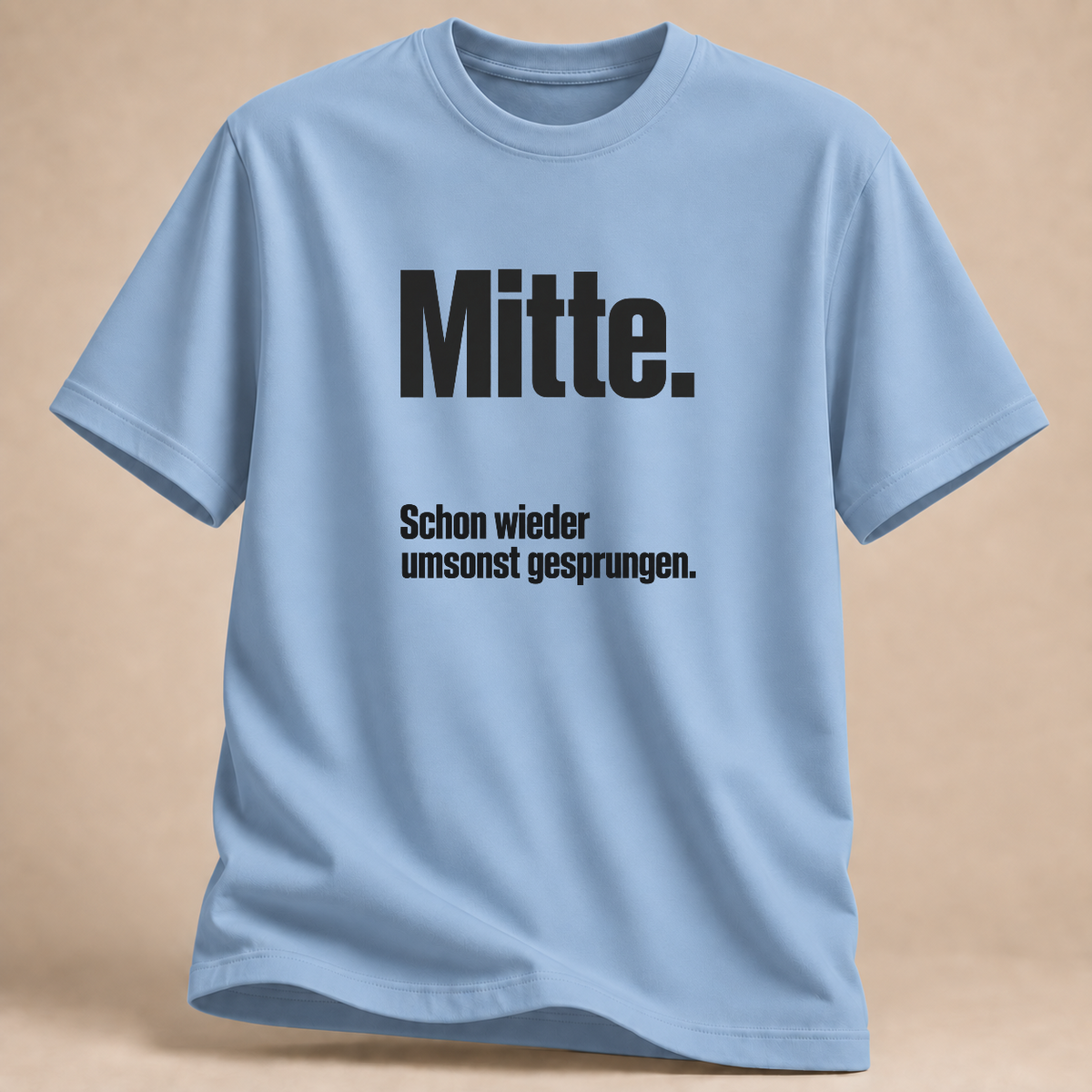 Nächster Ball. Ich bin da. Volleyball T-Shirt – Mockup in Hellblau