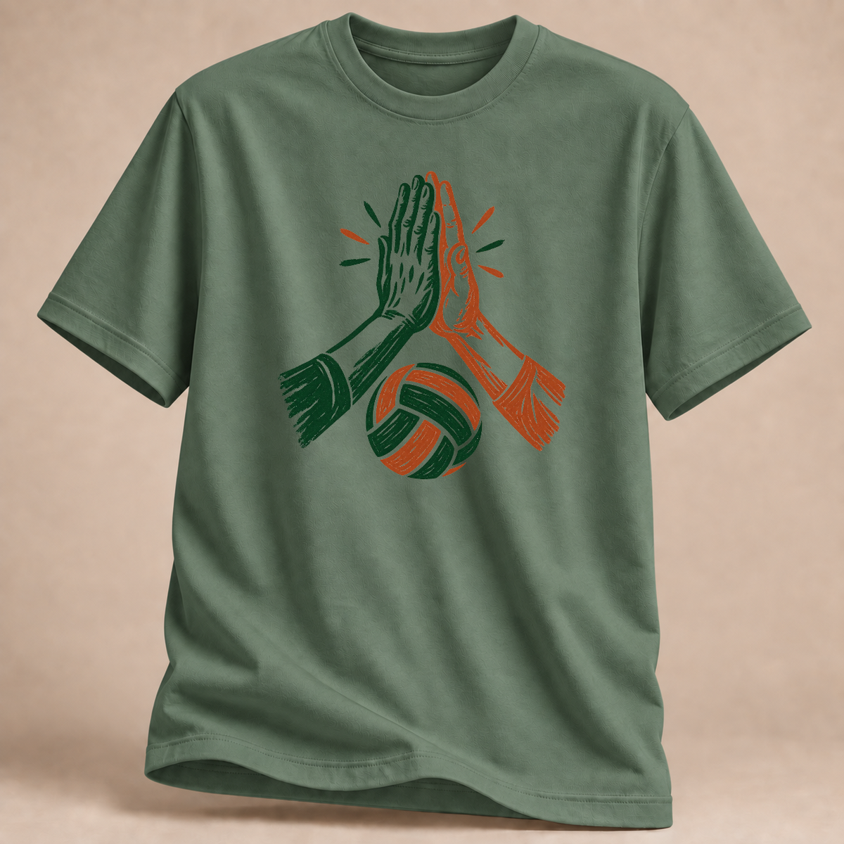 Katze und Volleyball T-Shirt – Mockup in Militärgrün