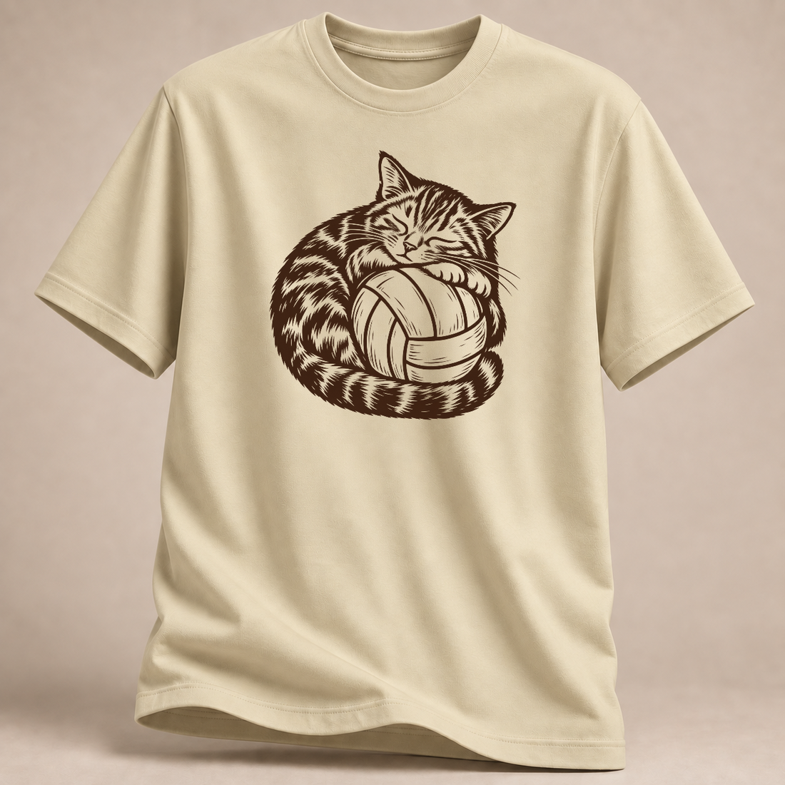 Katze mit Volleyball – Volleyball-T-Shirt in Naturweiß