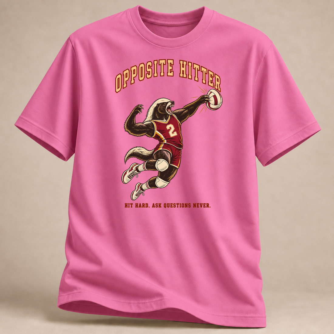 RÜCKRAUM – Honigdachs Diagonalangriff T-Shirt – Azalee