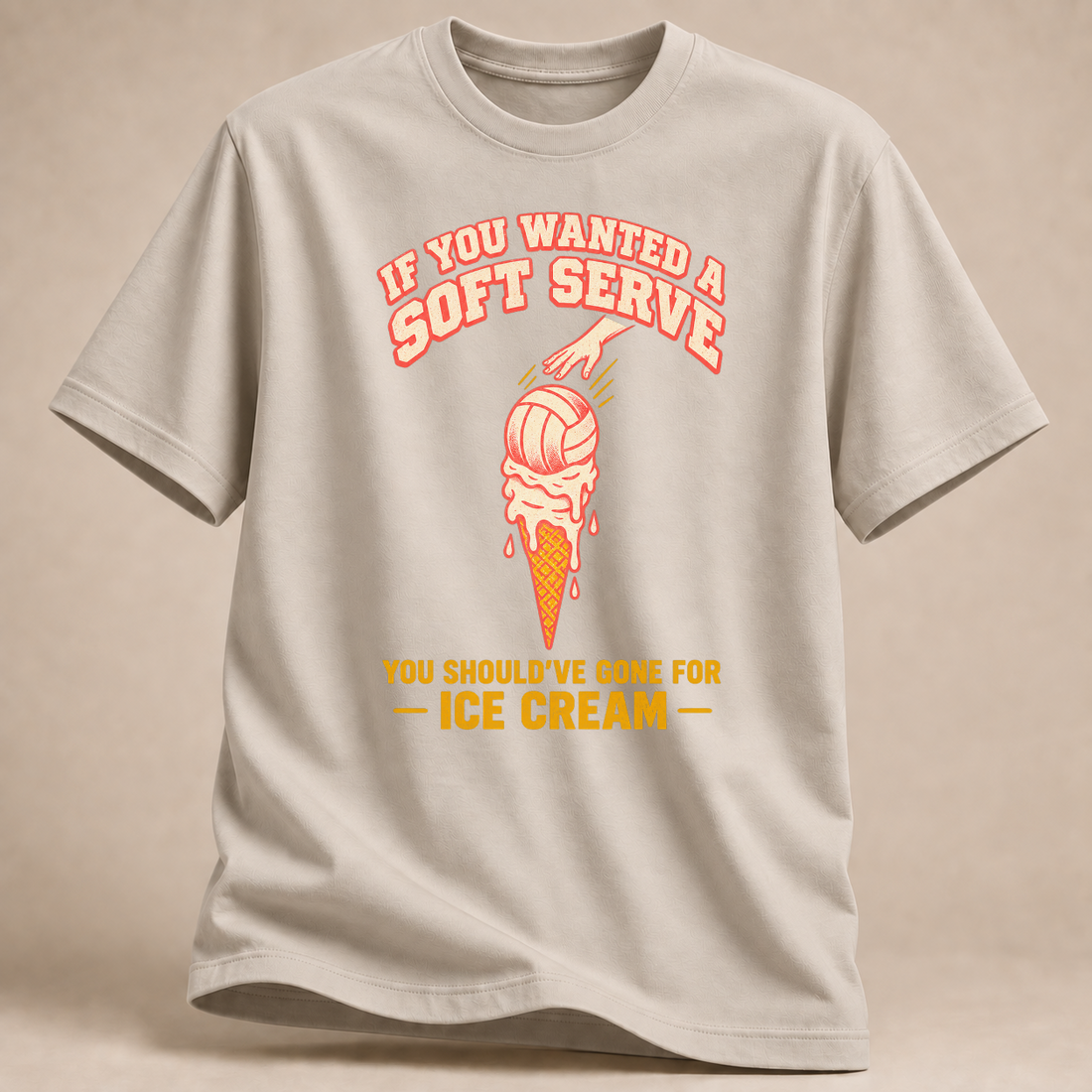 RÜCKRAUM – Soft Serve gibt's beim Eis T-Shirt – Sand